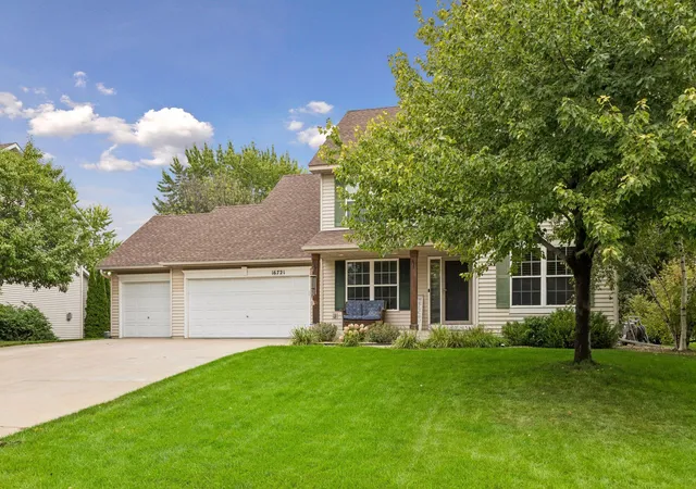 Photo 1 of Single family home for sale at 16721 Farrago Trl, Farmington, MN 55024 | MLS# 7143853 | Listing updated on 2026-10-21