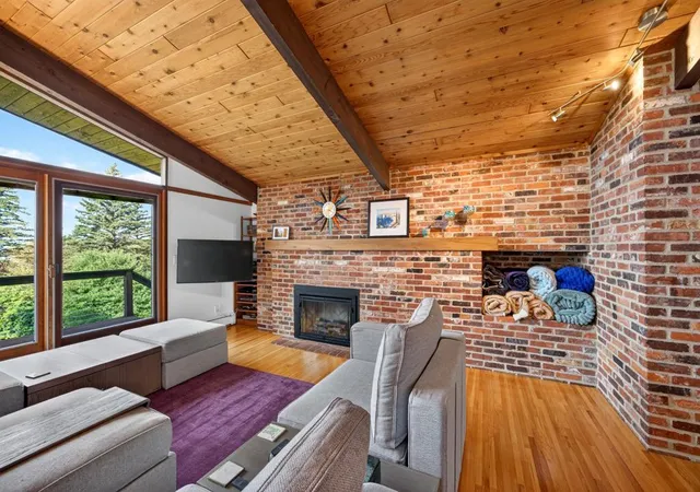 Photo 4 of Single family home for sale at 2715 Salem Rd SW, Rochester, MN 55902 | MLS# 7143856 | Listing updated on 2026-09-20