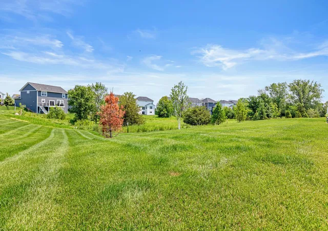 Photo 3 of Single family home for sale at 6324 Larkspur Ln, Hamel, MN 55340 | MLS# 7143864 | Listing updated on 2026-09-15