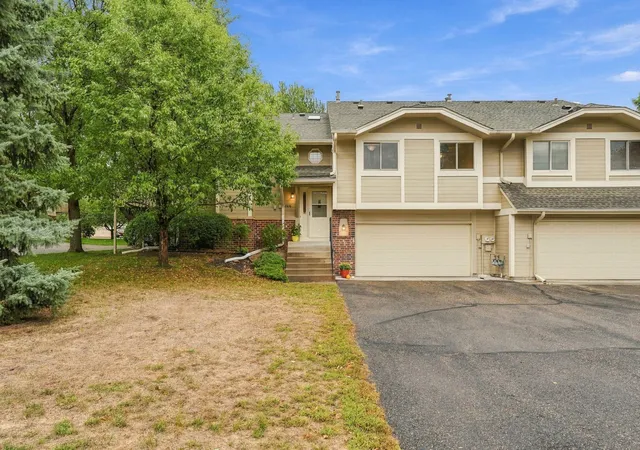 Photo 1 of Single family home for sale at 8414 Zinnia Ln N, Maple Grove, MN 55369 | MLS# 7143891 | Listing updated on 2026-09-30