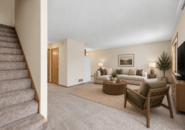 Photo 3 of Single family home for sale at 1587 County Rd D E, Saint Paul, MN 55109 | MLS# 7143895 | Listing updated on 2026-09-15