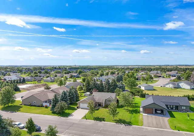 Photo 3 of Single family home for sale at 1207 6th Avenue Nw, Perham, MN 56573 | MLS# 7143922 | Listing updated on 2026-09-20