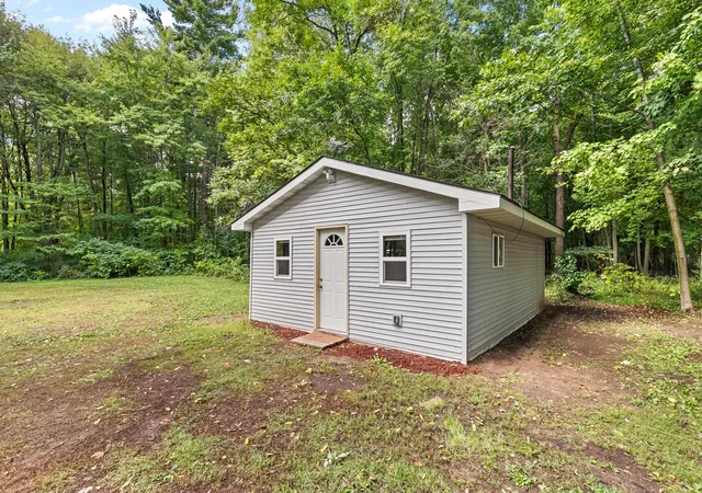 Photo 3 of Sale Pending at 16201 Evergreen Rd, Pine City, MN 55063 | MLS# 7143924 | Listing updated on 2026-09-30