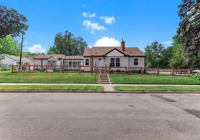 Photo 2 of Sale Pending at 2701 Webster Ave S, Minneapolis, MN 55416 | MLS# 7143927 | Listing updated on 2026-10-23