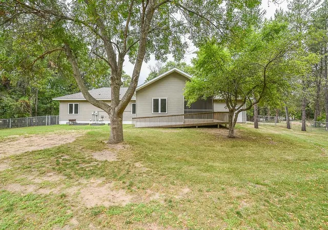 Photo 2 of Single family home for sale at 14610 Lynndale Dr, Baxter, MN 56425 | MLS# 7143953 | Listing updated on 2026-09-23