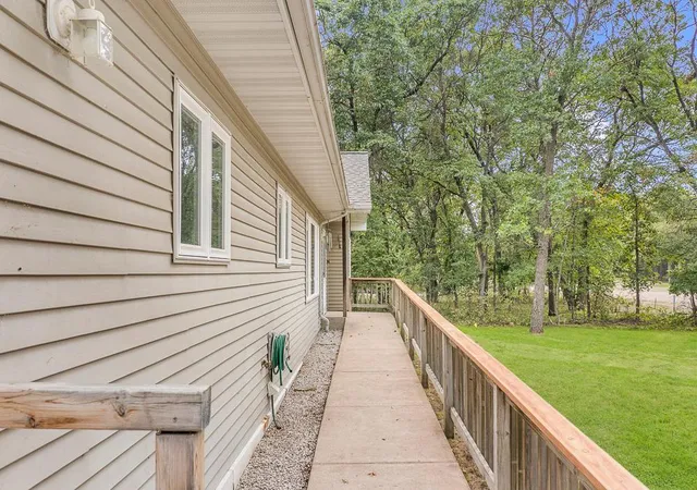 Photo 3 of Single family home for sale at 14610 Lynndale Dr, Baxter, MN 56425 | MLS# 7143953 | Listing updated on 2026-09-23