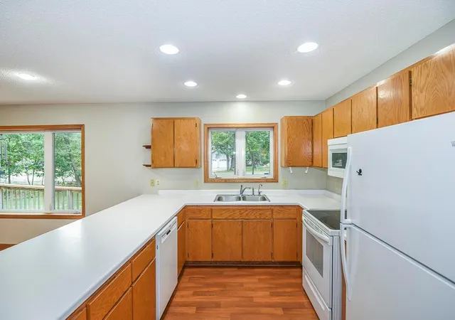 Photo 4 of Single family home for sale at 14610 Lynndale Dr, Baxter, MN 56425 | MLS# 7143953 | Listing updated on 2026-09-23