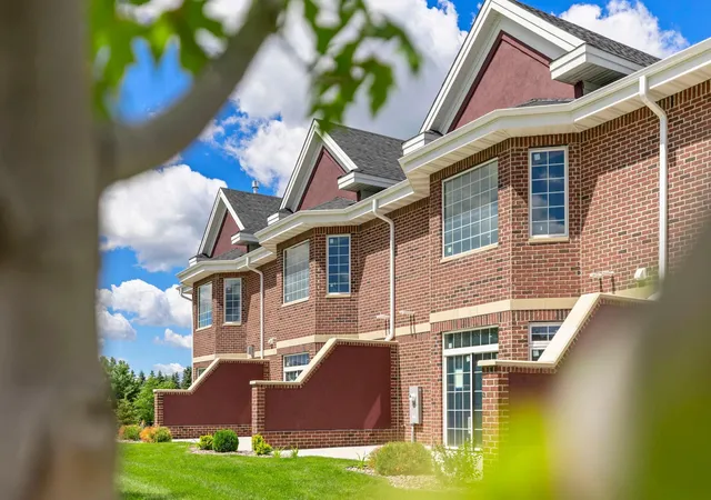 Photo 3 of Single family home for sale at 10814 Falling Water Ln #A, Saint Paul, MN 55129 | MLS# 7143983 | Listing updated on 2026-10-07