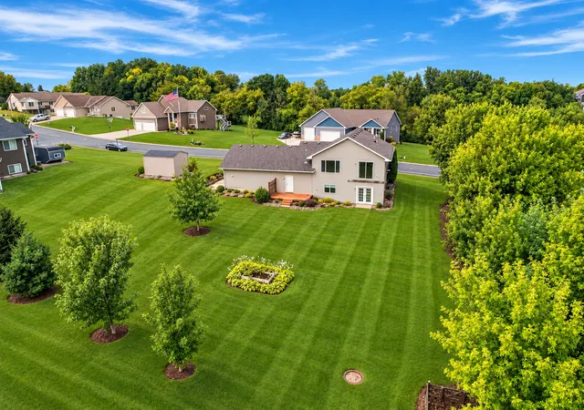 Photo 4 of Single family home for sale at 822 Deer Path, Montgomery, MN 56069 | MLS# 7143991 | Listing updated on 2026-09-25