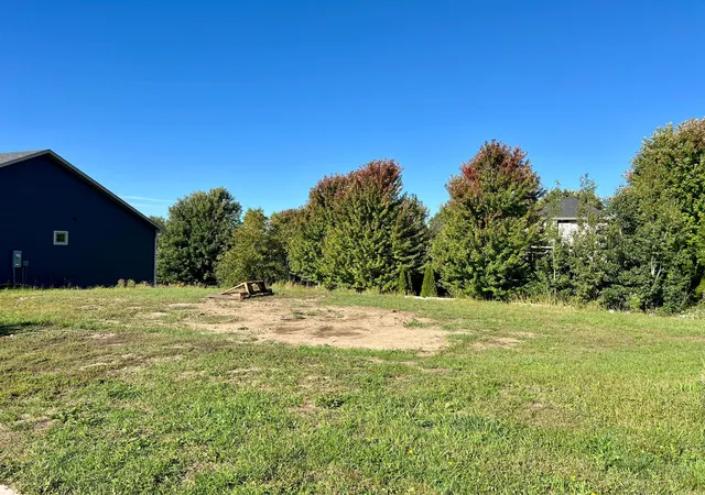 Photo 3 of Land for sale at 1908 Erie Dr, Northfield, MN 55057 | MLS# 7144002 | Listing updated on 2026-10-04