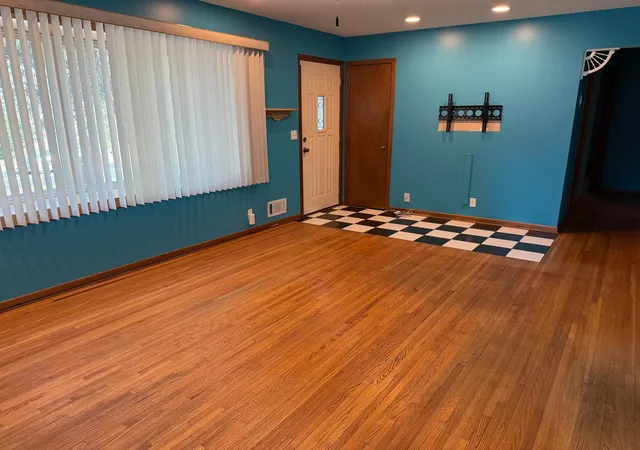Photo 1 of Single family home for sale at 2055 English St, Saint Paul, MN 55109 | MLS# 7144032 | Listing updated on 2026-09-15