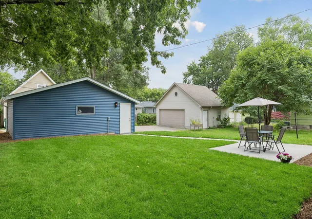 Photo 3 of Single family home for sale at 3025 Natchez Ave S, Minneapolis, MN 55416 | MLS# 7144040 | Listing updated on 2026-10-09