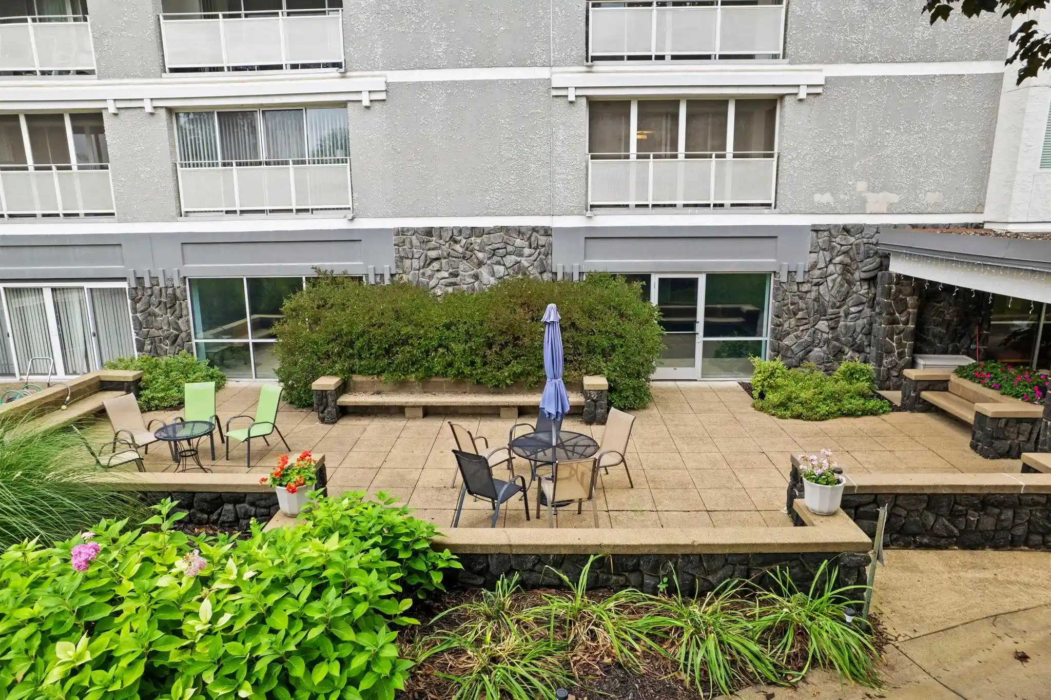 Listing Photo 40 - Condo for sale in 6450 York Ave S located at 6450 York Ave S, Edina, MN 55435 - Unit #207