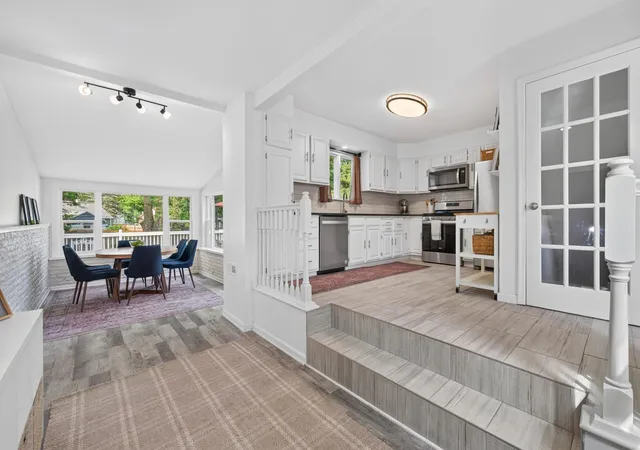 Photo 4 of Single family home for sale at 651 County Rd B2 W, Saint Paul, MN 55113 | MLS# 7144065 | Listing updated on 2026-09-17