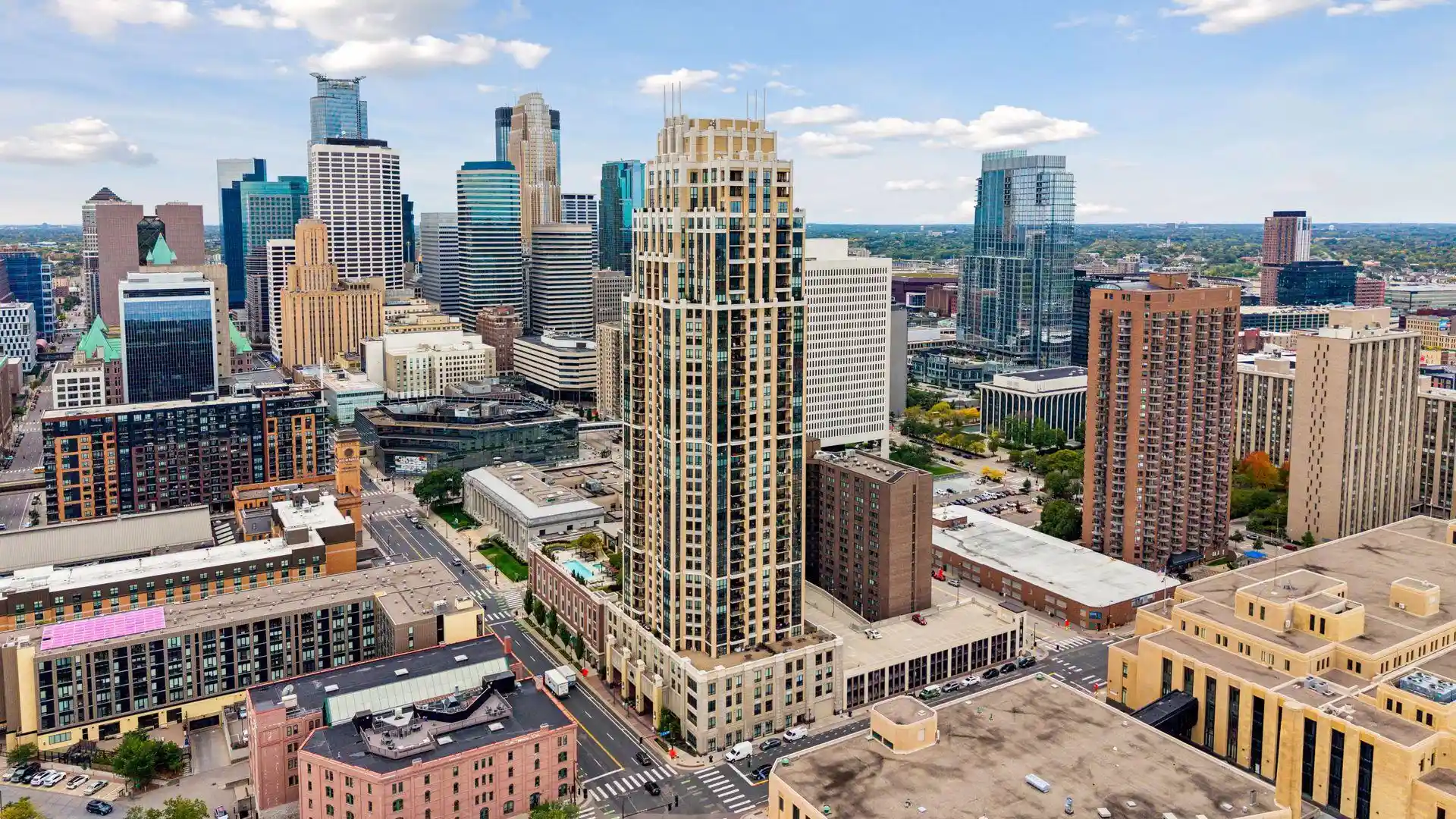 Listing Photo 2 - Condo for sale in The Carlyle located at 100 3Rd Ave S, Minneapolis, MN 55401 - Unit #3302