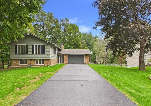 Photo 1 of Single family home for sale at 2230 Urbandale Ln N, Minneapolis, MN 55447 | MLS# 7144072 | Listing updated on 2026-10-09
