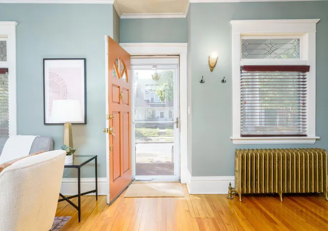 Photo 3 of Single family home for sale at 3453 Aldrich Ave S, Minneapolis, MN 55408 | MLS# 7144081 | Listing updated on 2026-09-19