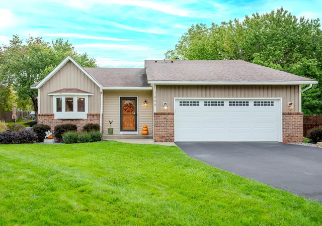 Photo 1 of Single family home for sale at 1466 Laurel Ave, Saint Paul Park, MN 55071 | MLS# 7144101 | Listing updated on 2026-09-22