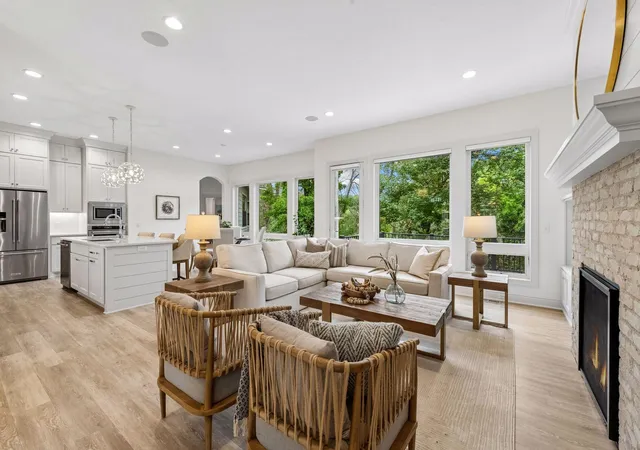 Photo 4 of Single family home for sale at 3419 Groveland Ln, Minnetonka, MN 55345 | MLS# 7144109 | Listing updated on 2026-10-02