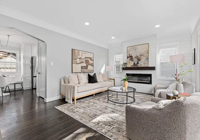 Photo 2 of Single family home for sale at 5533 Thomas Ave S, Minneapolis, MN 55410 | MLS# 7144128 | Listing updated on 2026-10-05