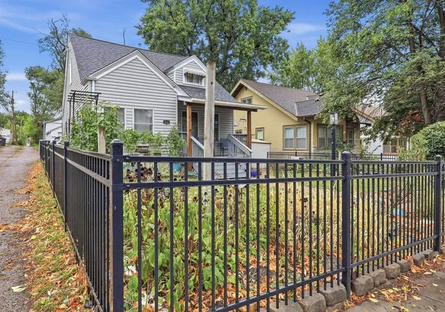 Photo 3 of Single family home for sale at 3637 23rd Avenue S, Minneapolis, MN 55407 | MLS# 7144129 | Listing updated on 2026-09-17