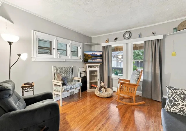 Photo 4 of Single family home for sale at 3637 23rd Avenue S, Minneapolis, MN 55407 | MLS# 7144129 | Listing updated on 2026-09-17