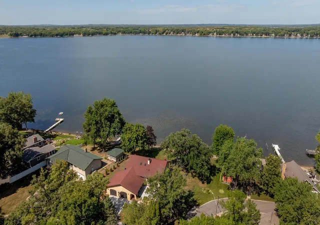 Photo 52 of Single family home for sale at 150 Lake Dr E, Annandale, MN 55302 | MLS# 7144133 | Listing updated on 2026-10-07