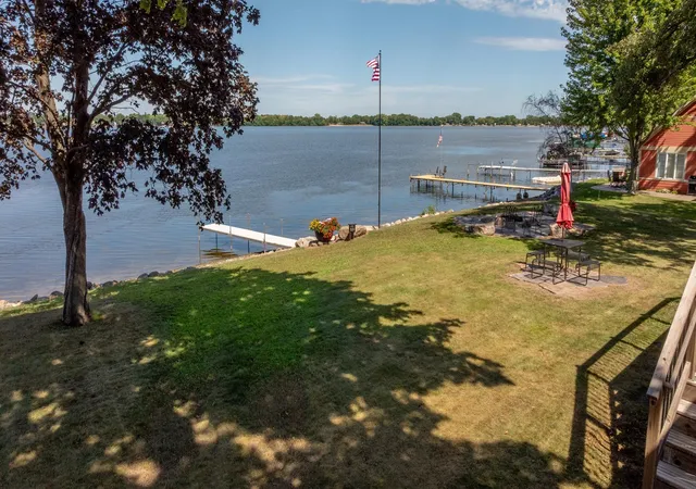 Photo 4 of Single family home for sale at 150 Lake Dr E, Annandale, MN 55302 | MLS# 7144133 | Listing updated on 2026-09-19