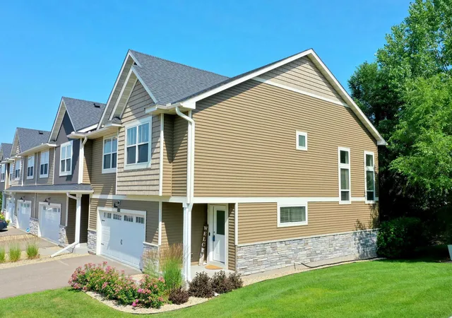 Photo 2 of Single family home for sale at 13349 Bronze Pkwy, Rosemount, MN 55068 | MLS# 7144151 | Listing updated on 2026-10-15