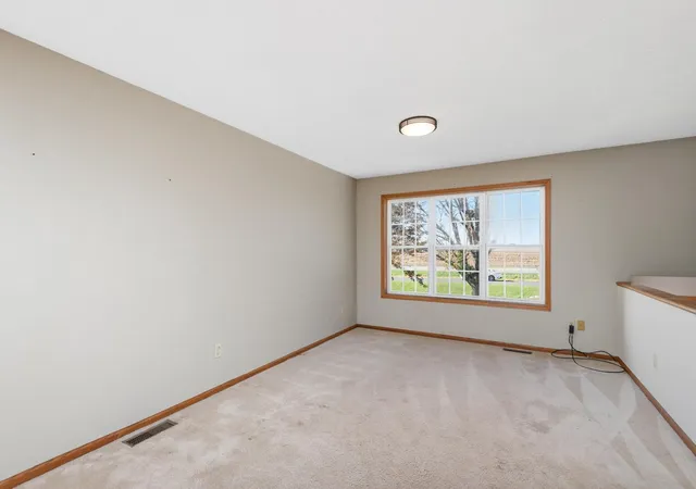 Photo 4 of Single family home for sale at 7614 Labeaux Ave NE, Albertville, MN 55301 | MLS# 7144157 | Listing updated on 2026-10-21