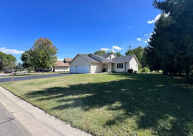 Photo 3 of Single family home for sale at 101 Carissa Ln Sw, Saint Michael, MN 55376 | MLS# 7144163 | Listing updated on 2026-09-19