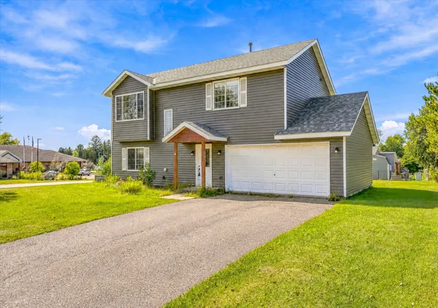 Photo 1 of Single family home for sale at 1790 4th Avenue, Baldwin, WI 54002 | MLS# 7144175 | Listing updated on 2026-09-18