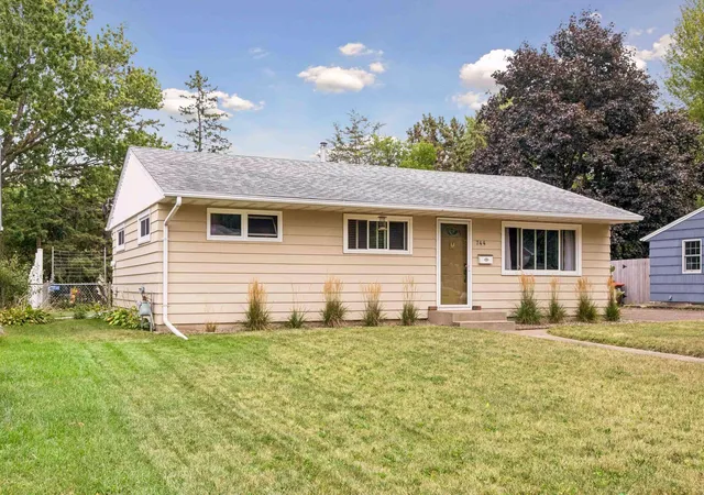 Photo 1 of Single family home for sale at 744 22nd Avenue N, South Saint Paul, MN 55075 | MLS# 7144189 | Listing updated on 2026-10-05