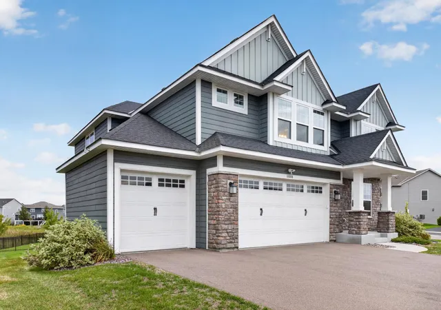 Photo 2 of Single family home for sale at 11008 Kingsview Ln N, Maple Grove, MN 55369 | MLS# 7144194 | Listing updated on 2026-10-07