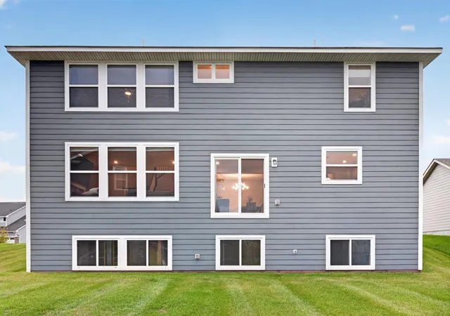 Photo 3 of Single family home for sale at 11008 Kingsview Ln N, Maple Grove, MN 55369 | MLS# 7144194 | Listing updated on 2026-10-22