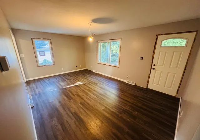 Photo 4 of Sale Pending at 9927 Hanson Blvd NW, Minneapolis, MN 55433 | MLS# 7144195 | Listing updated on 2026-09-19