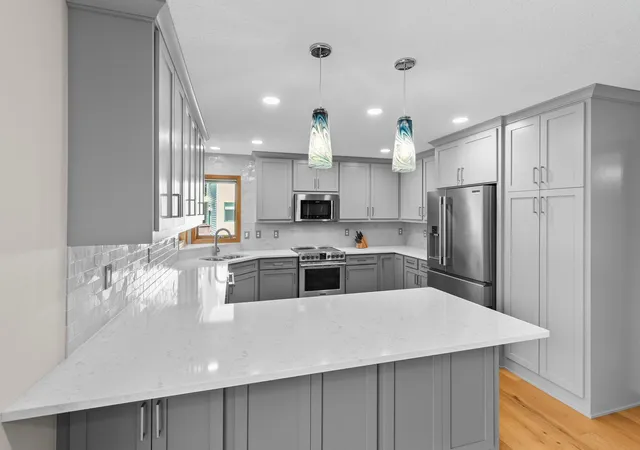 Photo 2 of Single family home for sale at 5917 Bayberry Dr, Saint Paul, MN 55110 | MLS# 7144212 | Listing updated on 2026-09-18