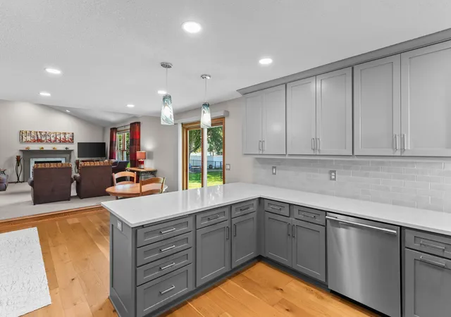 Photo 3 of Single family home for sale at 5917 Bayberry Dr, Saint Paul, MN 55110 | MLS# 7144212 | Listing updated on 2026-09-18