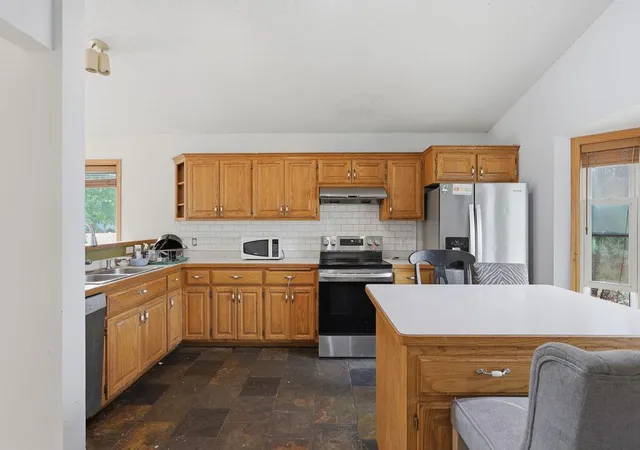 Photo 3 of Single family home for sale at 17373 Glencoe Ave, Lakeville, MN 55044 | MLS# 7144241 | Listing updated on 2026-09-15