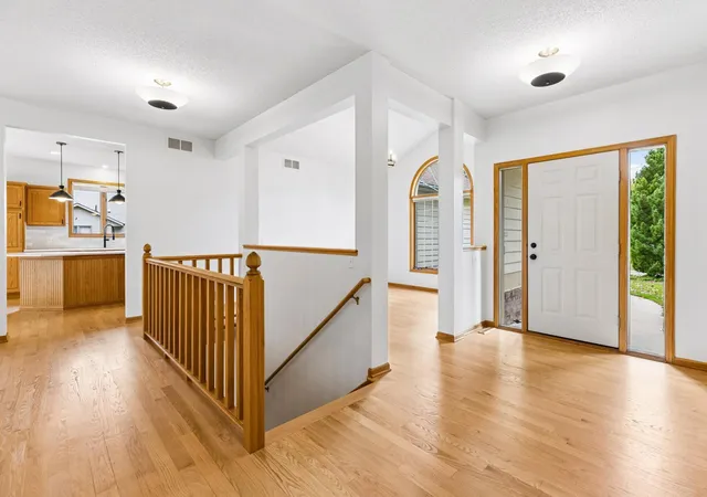 Photo 3 of Single family home for sale at 20299 Jupiter Way, Lakeville, MN 55044 | MLS# 7144286 | Listing updated on 2026-10-21