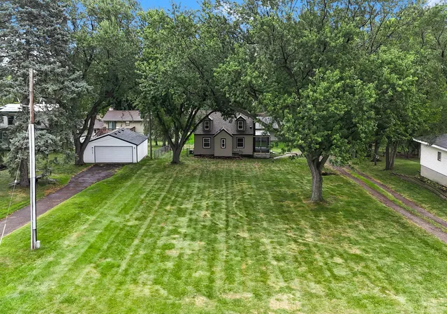 Photo 2 of Sale Pending at 6728 W River Rd, Minneapolis, MN 55430 | MLS# 7144291 | Listing updated on 2026-10-09