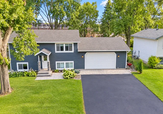 Photo 1 of Single family home for sale at 10225 99th Avenue N, Maple Grove, MN 55369 | MLS# 7144296 | Listing updated on 2026-10-03