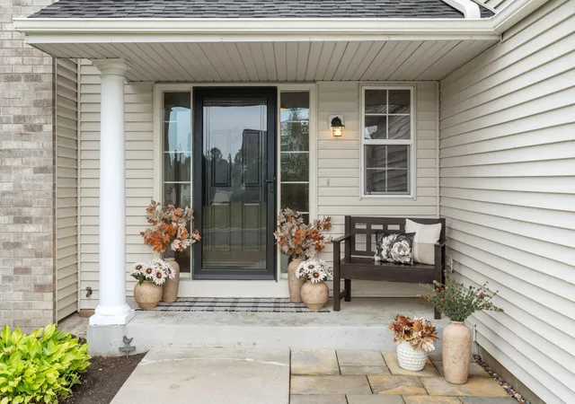 Photo 3 of Single family home for sale at 403 Fiddler Ave SE, New Prague, MN 56071 | MLS# 7144305 | Listing updated on 2026-09-19