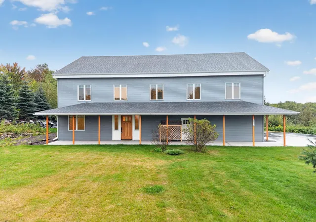 Photo 2 of Single family home for sale at 2718 Northridge Dr, Duluth, MN 55811 | MLS# 7144309 | Listing updated on 2026-09-16