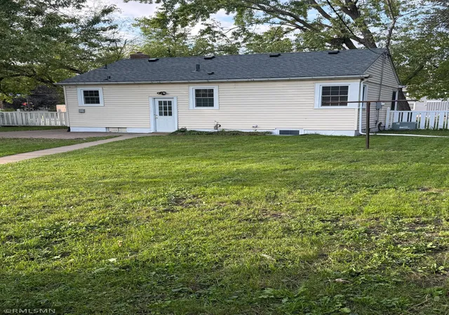 Photo 3 of Single family home for sale at 1600 37th Avenue Ne, Minneapolis, MN 55421 | MLS# 7144334 | Listing updated on 2026-10-09