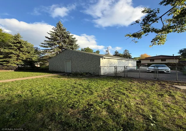 Photo 3 of Single family home for sale at 1600 37th Avenue NE, Minneapolis, MN 55421 | MLS# 7144334 | Listing updated on 2026-10-09