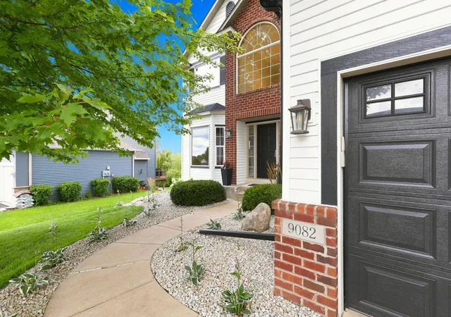 Photo 2 of Sale Pending at 9082 Glenborough Dr, Elko New Market, MN 55020 | MLS# 7144339 | Listing updated on 2026-10-04