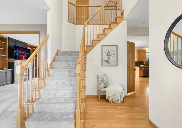 Photo 3 of Sale Pending at 9082 Glenborough Dr, Elko New Market, MN 55020 | MLS# 7144339 | Listing updated on 2026-10-04