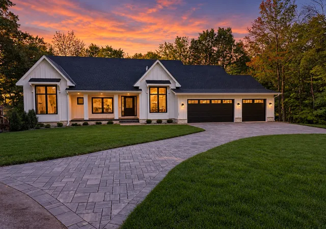 Single family home for sale at 15 Maple Hl Dr, Tonka Bay, MN 55331 | MLS# 7144346 | Listing updated on 2026-10-01