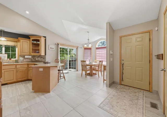 Photo 3 of Single family home for sale at 1617 Natures Ct, Saint Cloud, MN 56304 | MLS# 7144368 | Listing updated on 2026-10-07